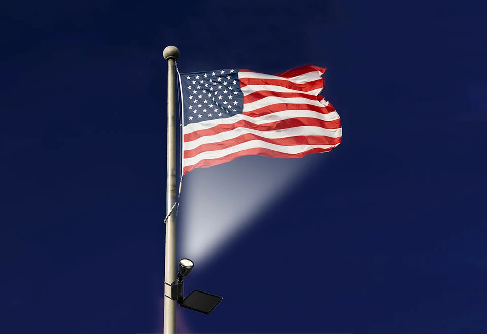 Flash Sale 🔔 Solar LED Flagpole Light by Maxsa Innovations 😍 4 Flash Sale 🔔 Solar LED Flagpole Light by Maxsa Innovations 😍 - Image 2