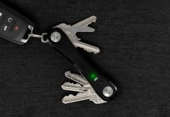 Wholesale 👍 Compact Key Holder with Smart Location by Curv Group LLC dba KeySmart 🔔
